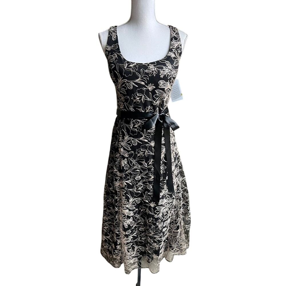 NWT Maison Tara  black, silver fit & flare evening dress size 14